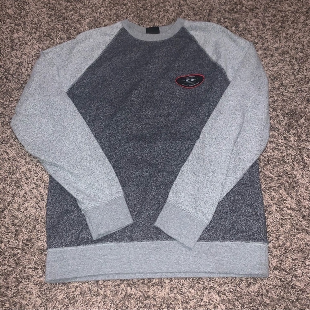 Oakley crewneck sweater
